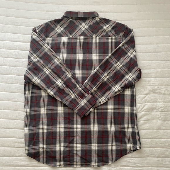 Harley-Davidson Red and Gray Plaid Casual Shirt - Picture 3 of 9